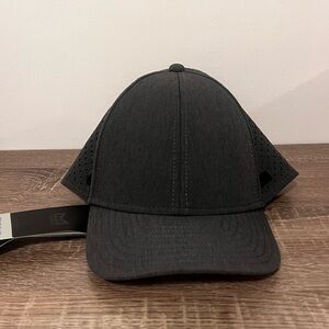 Melin A game hat heather charcoal  NWT